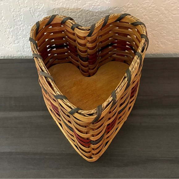 Farmhouse Rustic Heart Shaped Wicker Basket Decor - Picture 1 of 5